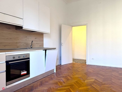 Appartamento in Affitto in Viale lazio a Milano