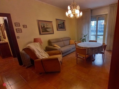 Appartamento in Affitto in Viale Ungheria 15 a Milano