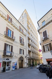 Appartamento in Affitto a Chieti Corso Marrucino