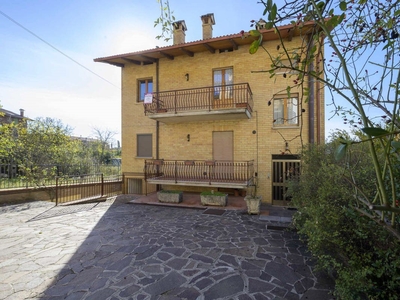 Appartamento in Via Della Ferrata, 33, Gubbio (PG)