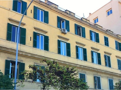 Quadrilocale in vendita a Roma, Zona San Lorenzo
