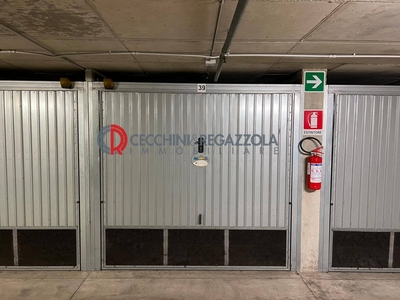 Box/Garage 26mq in vendita, Milano stazione centrale