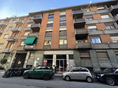 Box/Garage 40mq in vendita a Torino