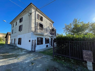 Casa indipendente in vendita a Fortunago