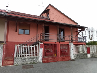 Casa semi indipendente in Via Gamna 4 a Carignano
