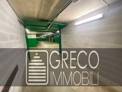 Garage/Posto auto in Affitto in Via Luigi Settembrini 19 a Milano