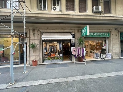 Locale commerciale in vendita, Genova centro