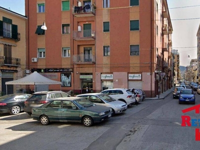 Negozio in vendita a Cosenza