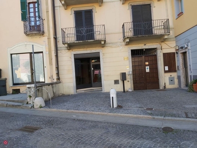 Negozio/Locale commerciale in Affitto in Piazza San Rocco 18 a Verbania