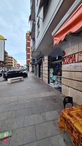 Negozio/Locale commerciale in Affitto in Via Collatina 100 a Roma