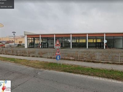 Negozio/Locale commerciale in Affitto in Via Guglielmo Marconi 86 a Genola