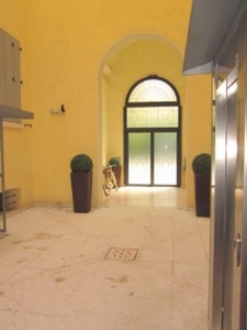 Ufficio in Affitto in a Modena