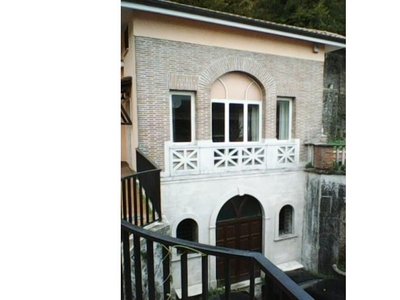 Villa in vendita a Rocca di Papa