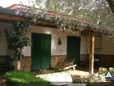 Villa in Vendita a Fondi BORGO SANT'ANTONIO