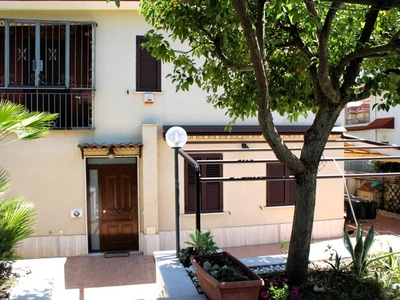 Villa in vendita a Formia