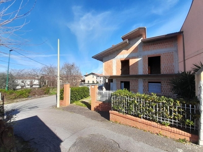 Villa in vendita a San Leucio Del Sannio