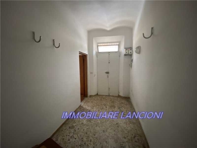 Villa in Vendita ad Scandicci - 280000 Euro