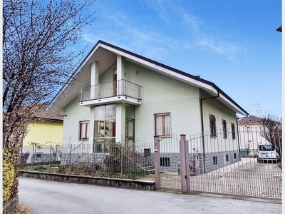 Villa singola in vendita a Orbassano, Via Verdi , 2 - Orbassano, TO