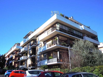 Appartamento in Vendita ad Roma - 490000 Euro