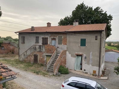 Casa Semi indipendente in Vendita ad Castiglione del Lago - 25000 Euro