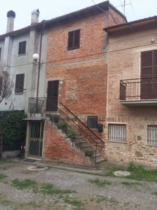 Casa Semi indipendente in Vendita ad Castiglione del Lago - 35000 Euro