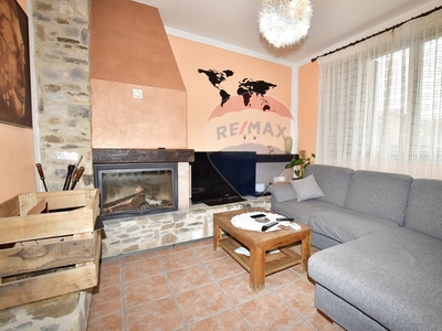 Villa con terrazzo a Barga