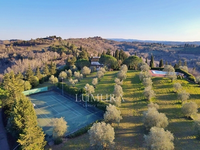 5 Bedrooms House With Tennis Court, Pool, Olive Grove, Vineyard And Outbuilding
