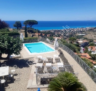 A1266 Villa For Exclusive Sale On The First Hill Of Bordighera