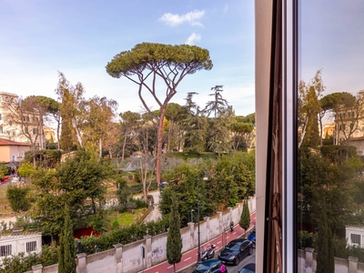 Appartamento in vendita a Roma - Zona: Parioli