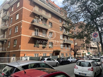 Appartamento in Vendita in Arrigo Boito a Roma