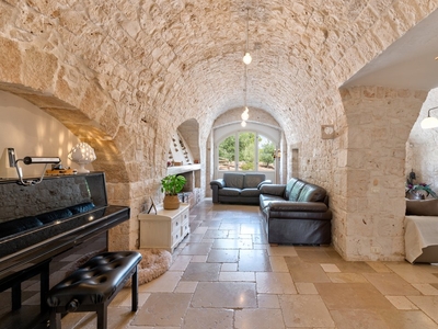 Authentic Country Living In A Picturesque Setting Between Monopoli And Castellana Grotte