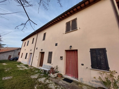 Casa semi indipendente in vendita a Nocera Umbra Perugia Vocabolo Sorifa