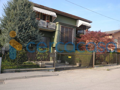Casa semi indipendente in vendita in Via Redipuglia 3, Selvazzano Dentro