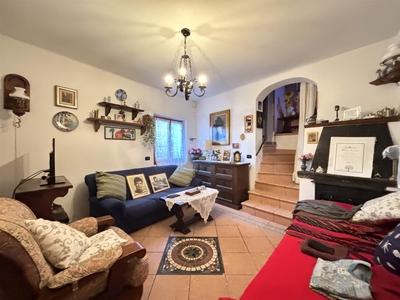 Casa singola in vendita a Arcola La Spezia Romito Magra