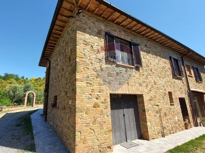 Cascina/Casale In Vendita A Montepulciano