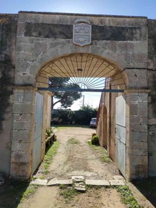 Classic Sicilian Masseria With Villa Farm Buildings And Land