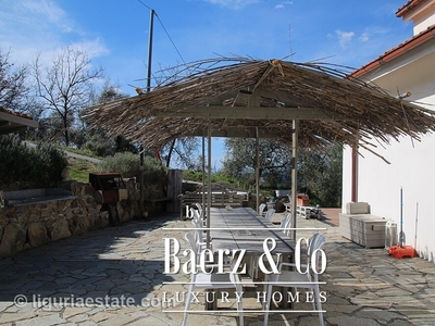Country House For Sale 360 M²