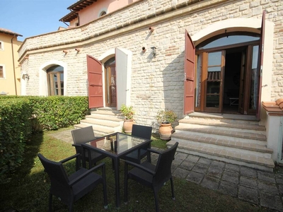 Ficulle - Elegant Townhouse Apartment in the Ancient Medieval Village of Conventaccio for Sale