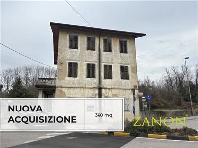 Gorizia: Stabile/Palazzo Altro