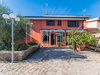 Panoramic Villa Immersed In The Green 19 Km Via Flaminia