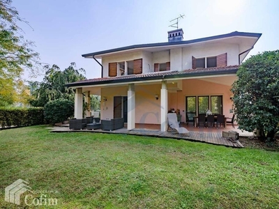 Prestigiosa villa di 650 mq in vendita, Pescantina, Veneto