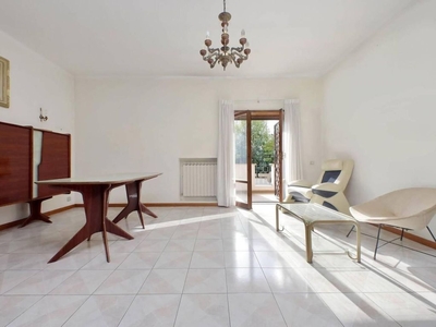 Prestigioso appartamento in vendita Via del Cottolengo, N. 38, Roma, Lazio
