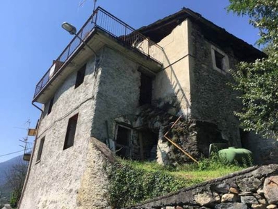 Rustico casale in vendita a Montagna In Valtellina Sondrio Montagna Alta (capoluogo)