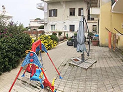 Appartamento con giardino in via lago patria 300 80014 giugliano in campania na italia, Giugliano in Campania