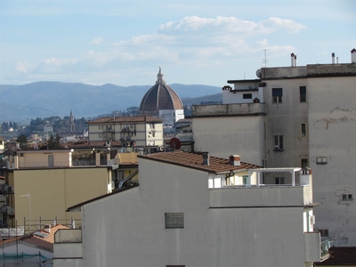 Appartamento in vendita a Firenze Circondaria