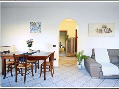 Appartamento in vendita a Follonica Grosseto Zona 167 Est