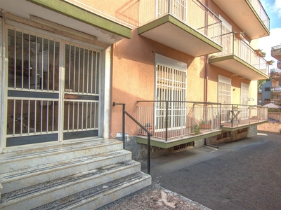 Appartamento in vendita a Gravina Di Catania Catania