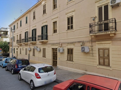 Appartamento in vendita a Messina Provinciale / Villa Dante