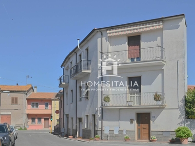 Appartamento indipendente in vendita a Viterbo Grotte Santo Stefano