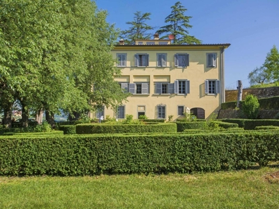 Casa a Serravalle Pistoiese con barbecue e piscina